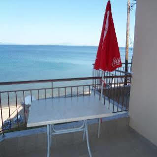 Apartament Elena Nea Poteidaia